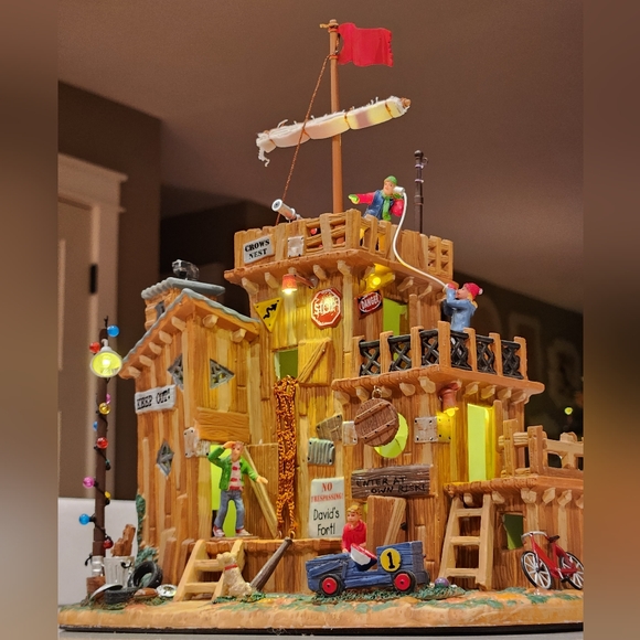 Lemax Christmas Village - David's Fort - Picture 11 of 12